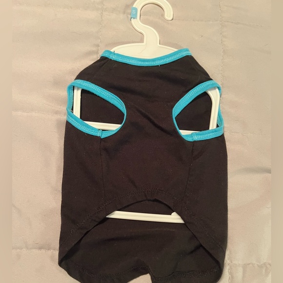 NWT Top Paw Dog Tank Top - Picture 2 of 3
